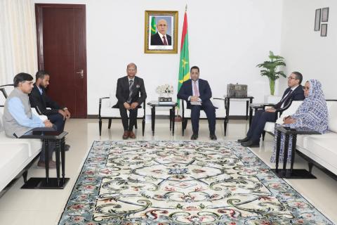 الوزيرالأول يستقبل سفير الهند